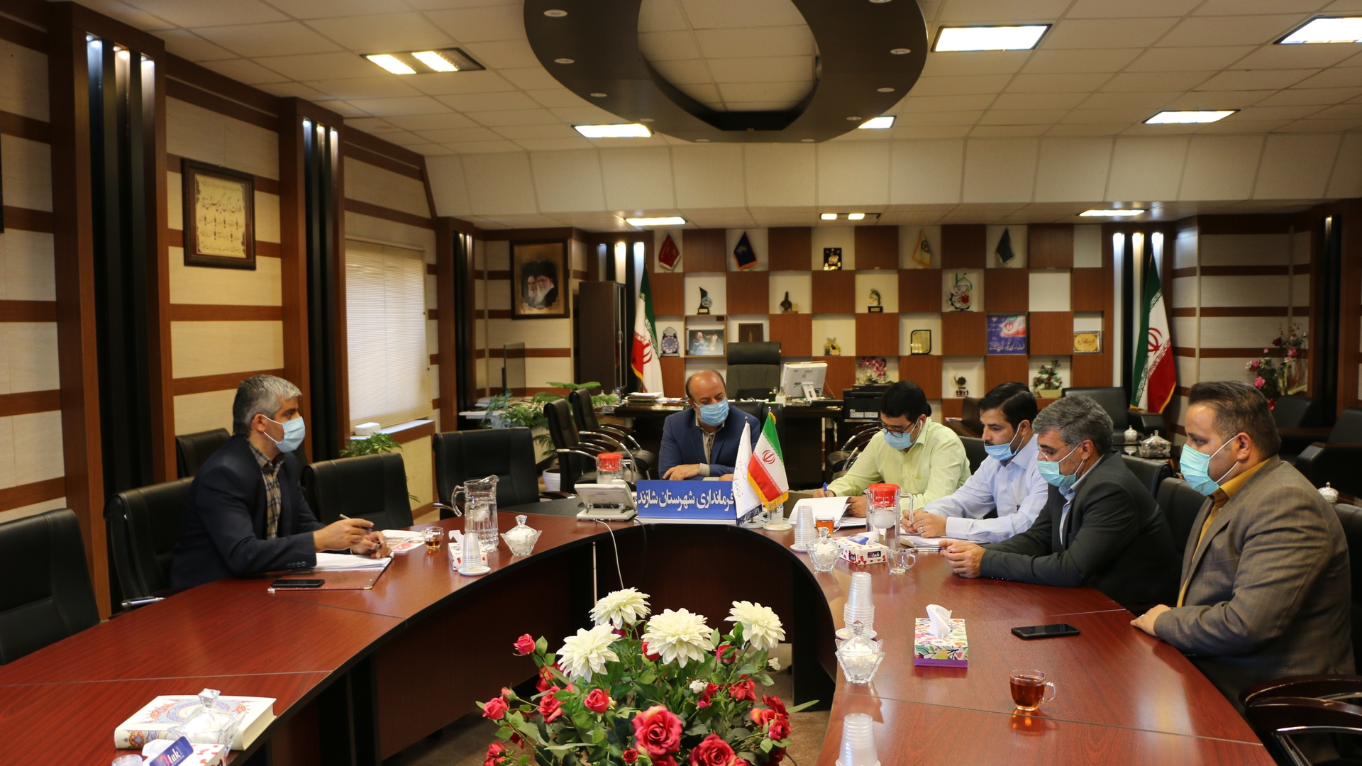 جلسه هیأت تطبیق بررسی مصوبات شوراهای اسلامی شهرهای شهرستان شازند برگزارشد.
