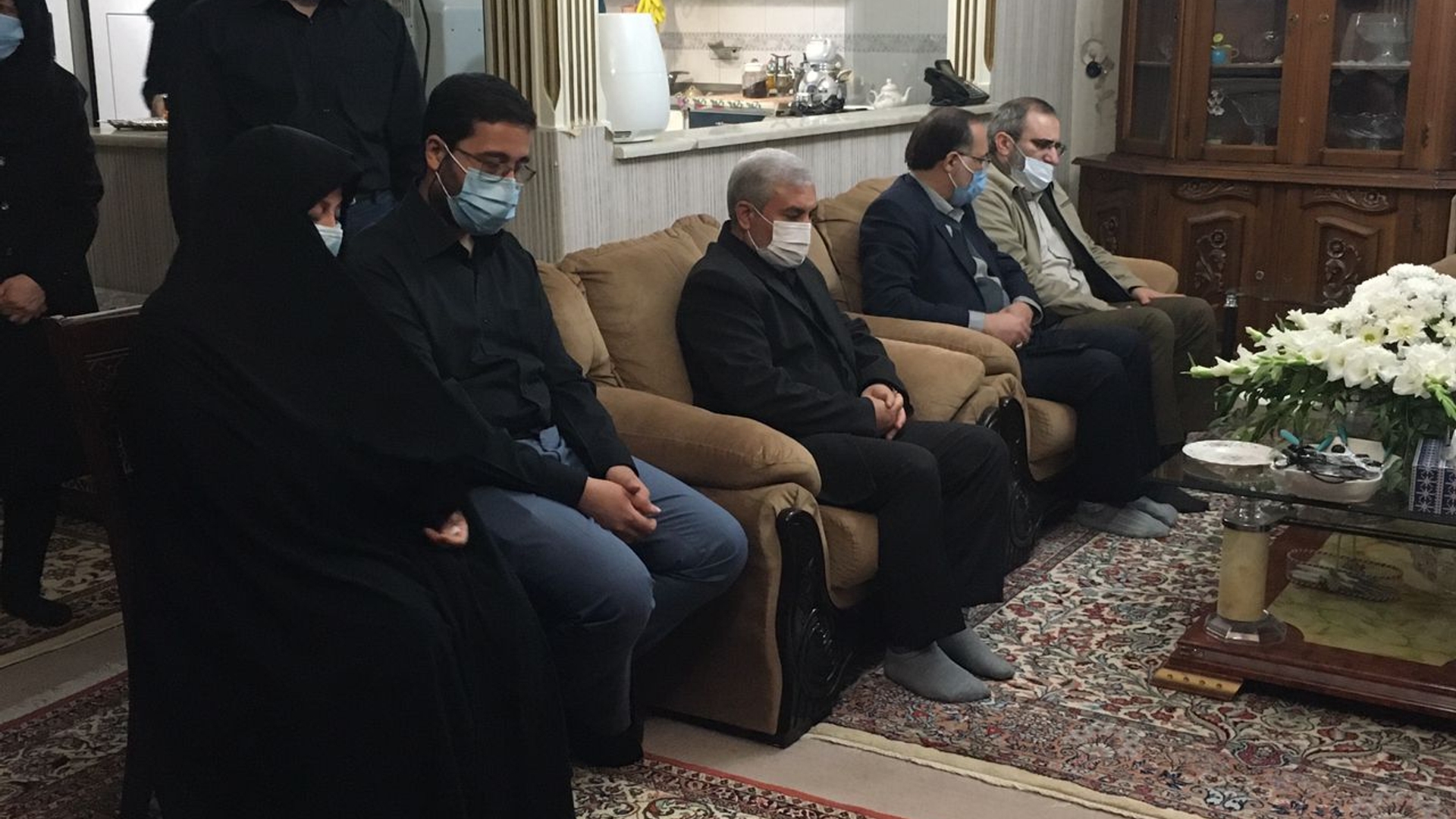 استاندار مرکزی با خانواده مرحوم مجید عسگری دیدار کرد