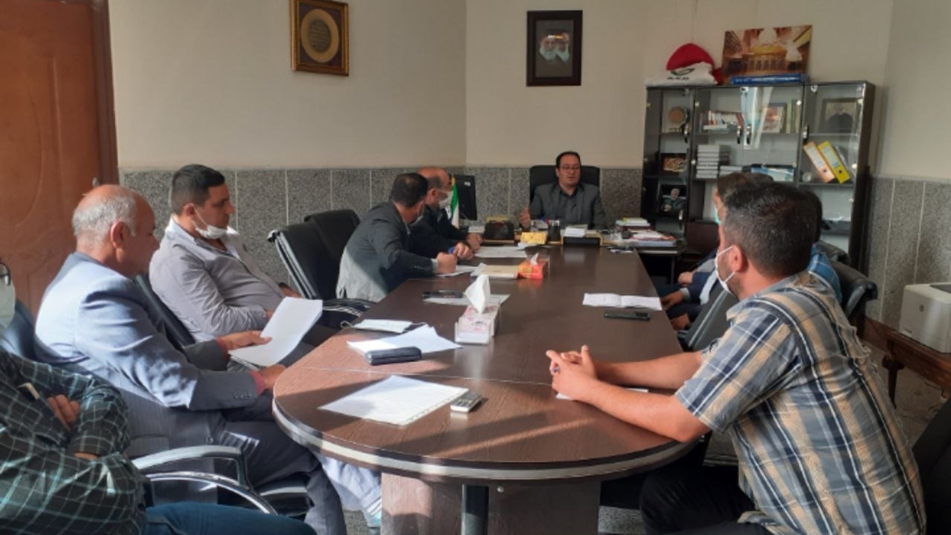جلسه بررسی وضعیت شن و ماسه در شهرستان دلیجان