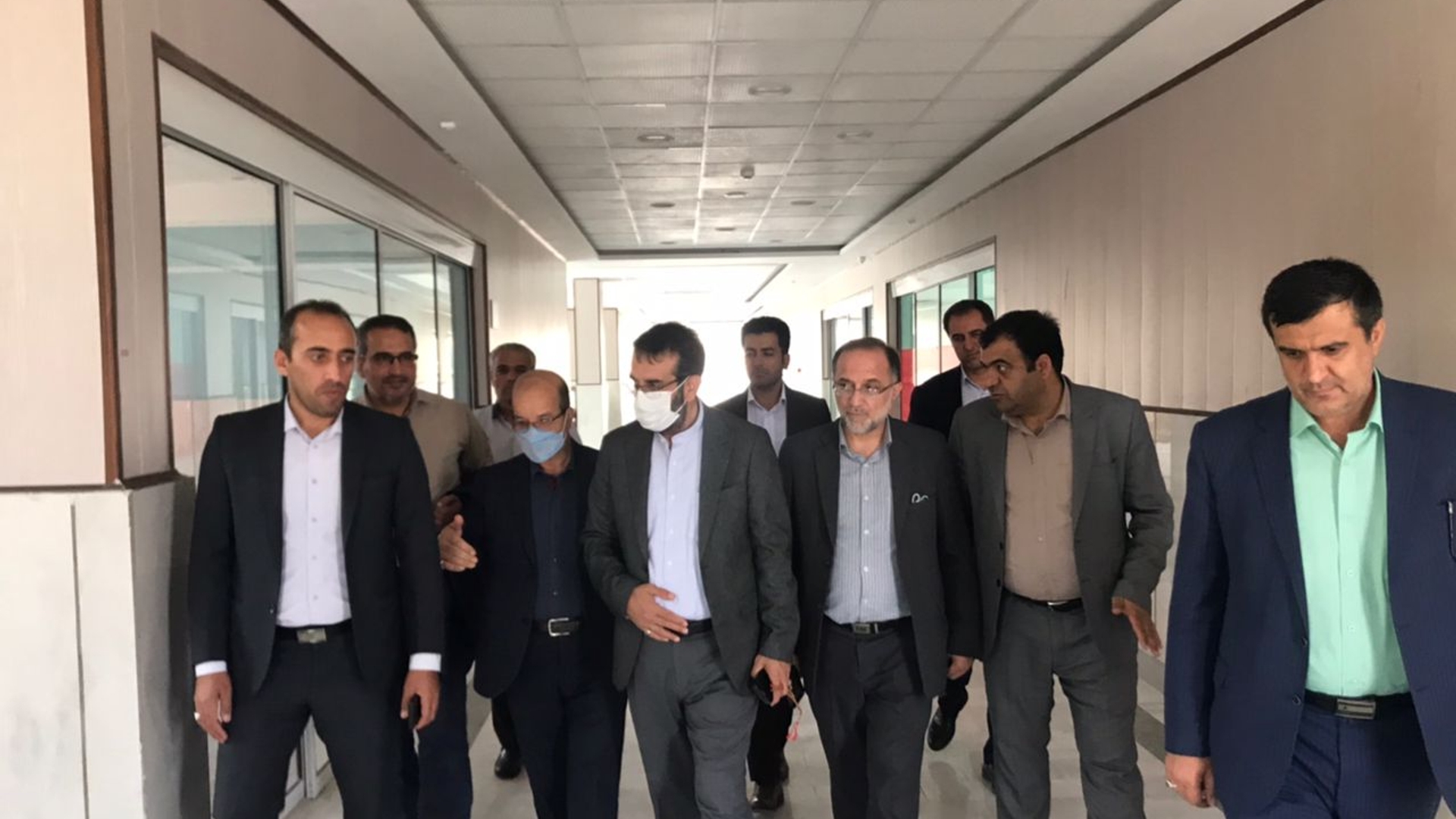 پیرو جلسه کمیته پشتیبانی ستاد سفر استانی ریاست محترم جمهوری که امروز برگزار شد بازدید از سالن دانشگاه آزاد اسلامی اراک صورت گرفت.