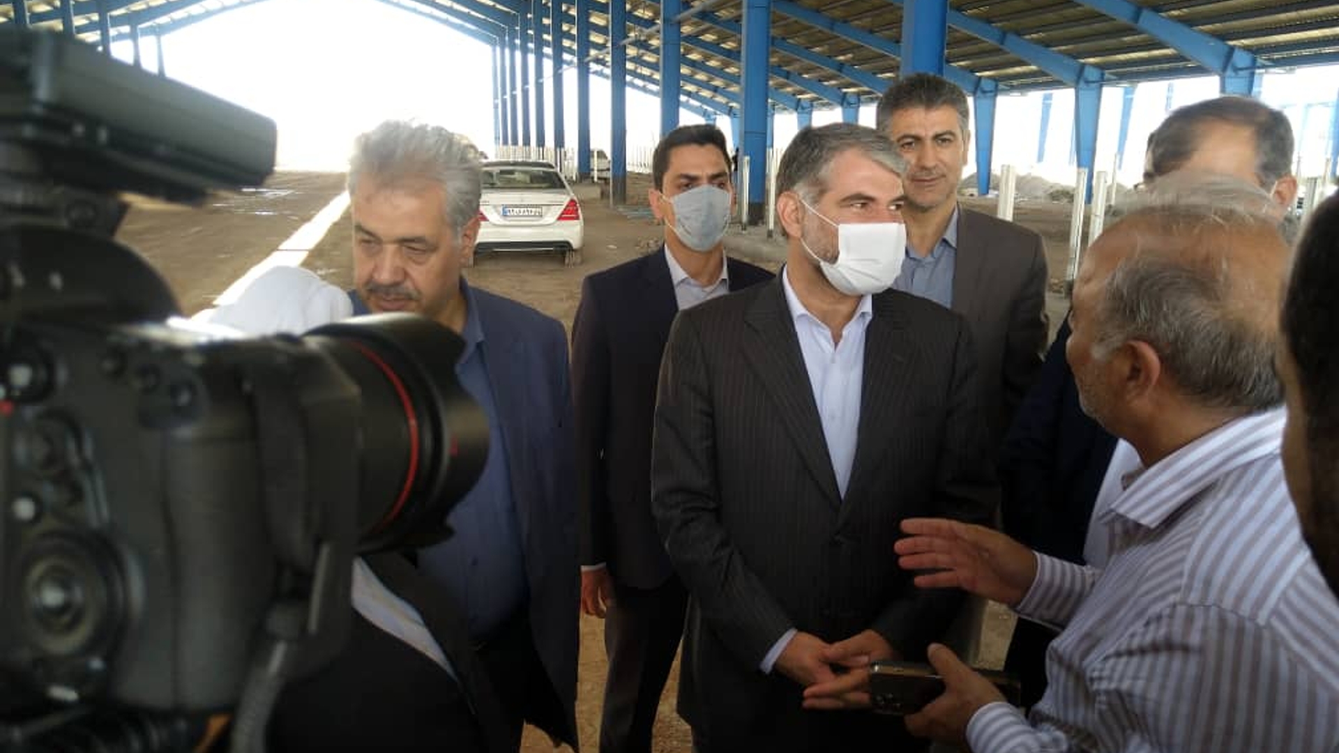 بازدید دکتر ساداتی نژاد وزیر جهاد کشاورزی از مجتمع در حال ساخت درنا مورخ 1401-04-31