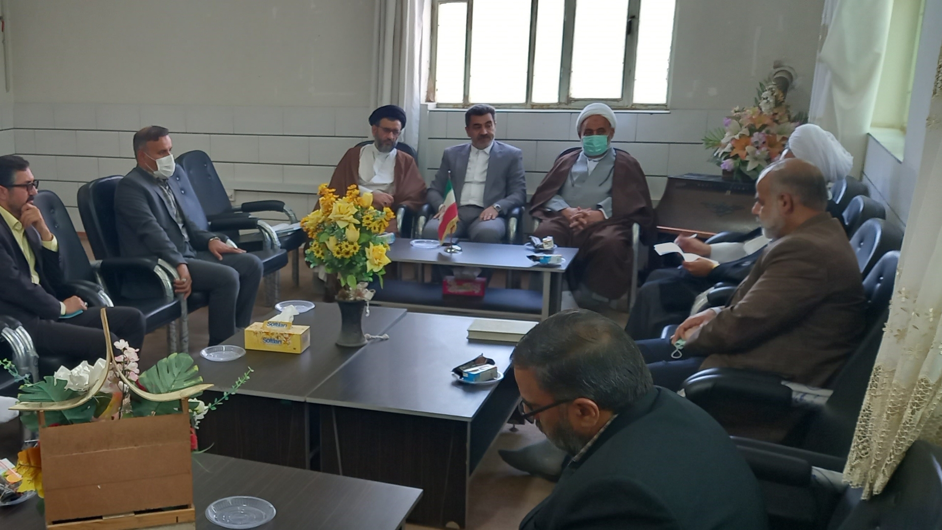 برگزاری جلسه هیئت امنای ستاد بازسازی عتبات عالیات شهرستان شازند