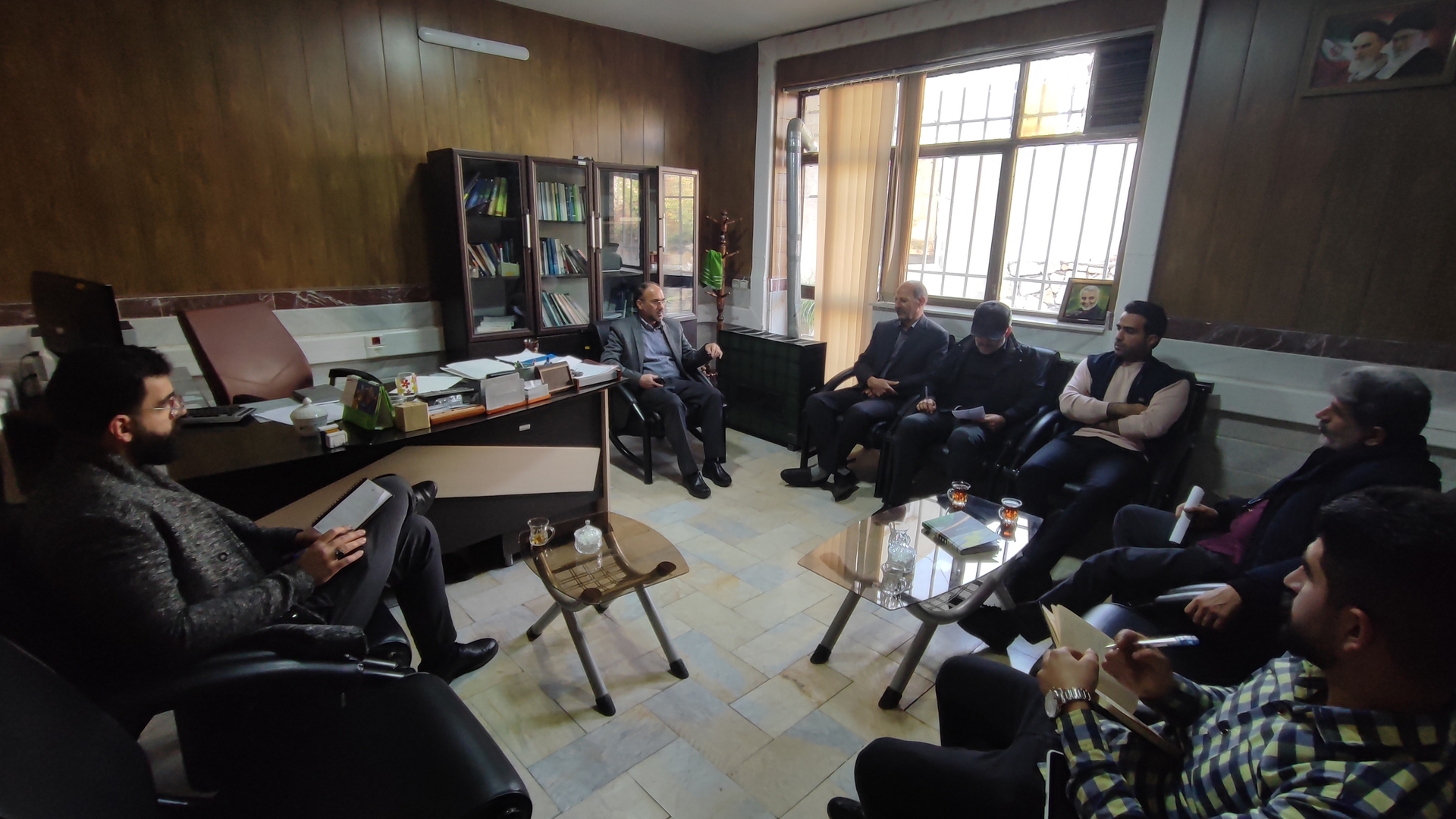 جلسه هماهنگی برگزاری مراسم تشییع ۵ شهید گمنام