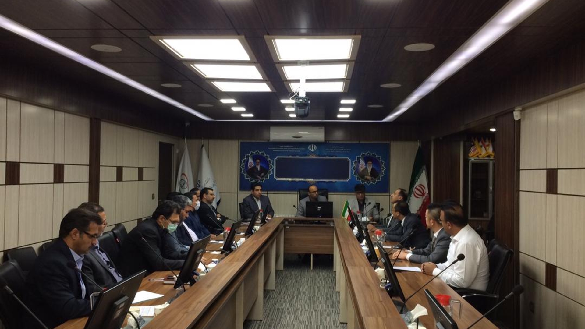 جلسه بررسی پیشرفت SDI در مرکز خدمات سرمایه گذاری استان