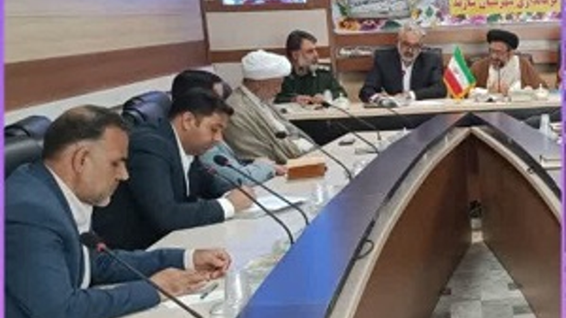برگزاری جلسه عفاف و حجاب شهرستان شازند