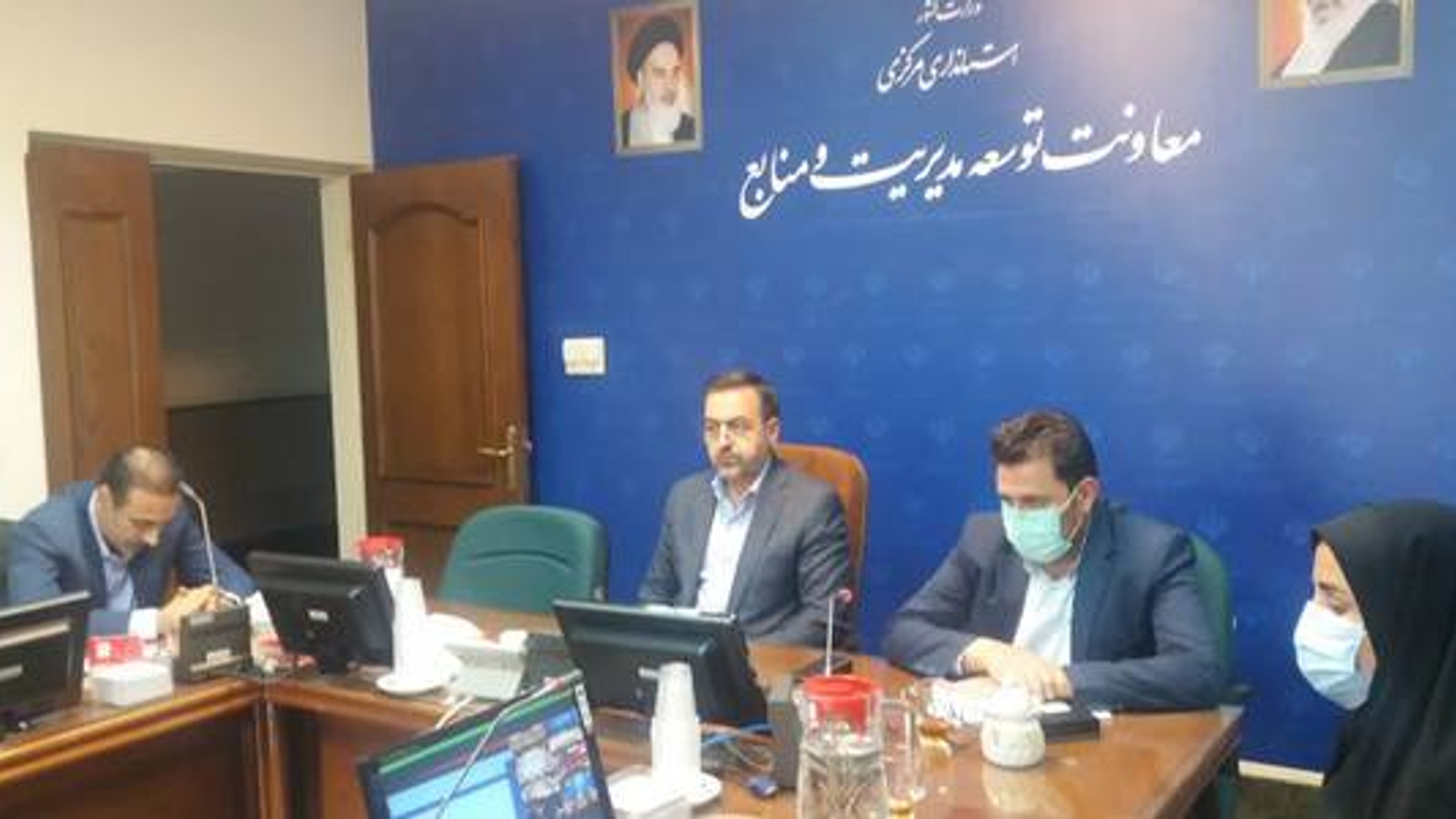 جلسه پیگیری مصوبات سفر ریاست جمهور به استان