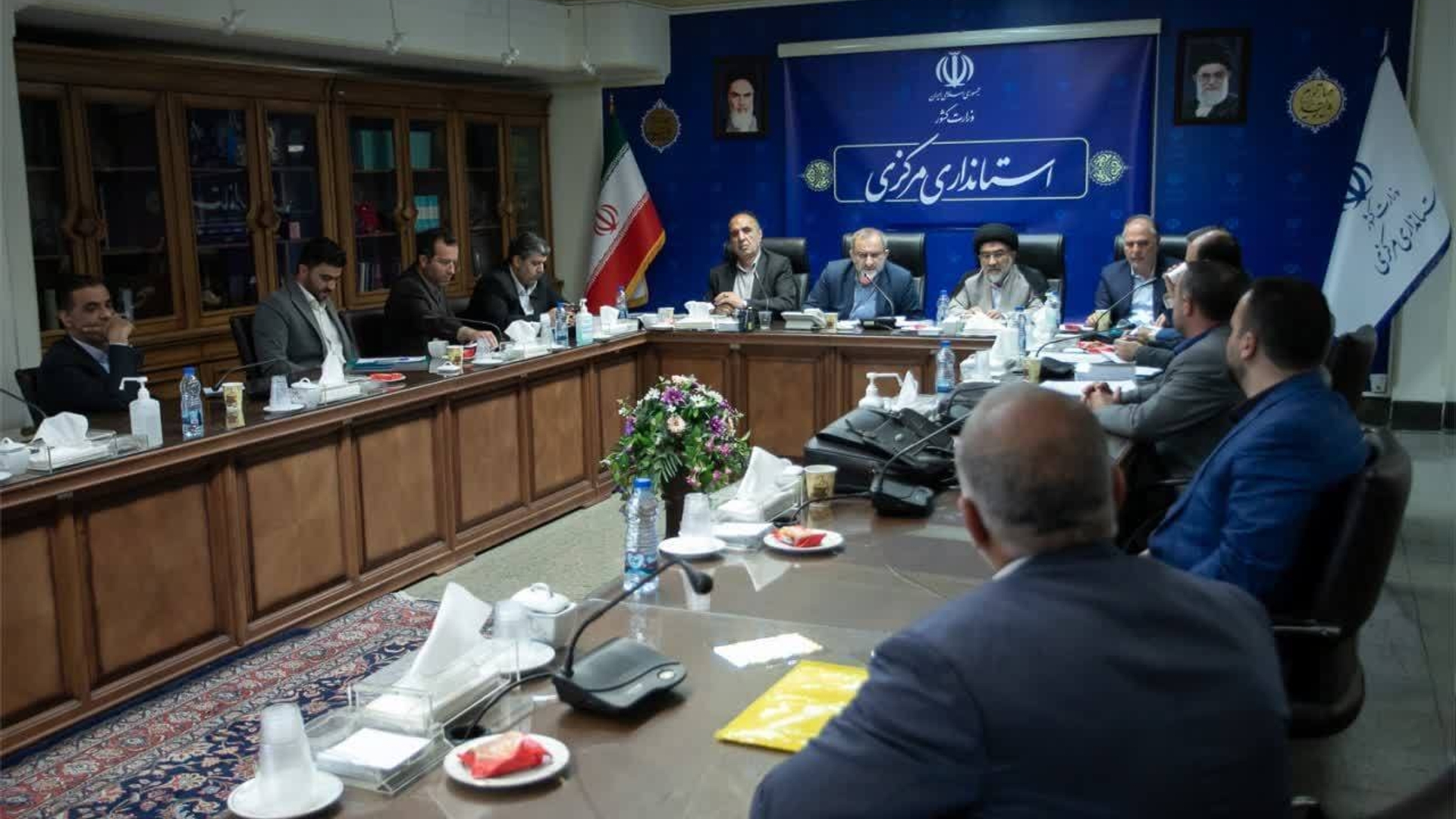 جلسه شورای حل اختلاف و رسیدگی به شکایات از شوراهای اسلامی