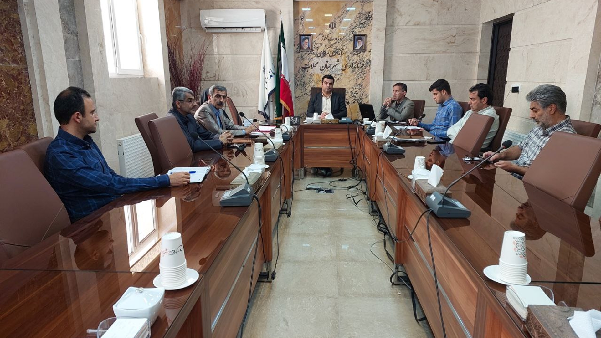 جلسه هماهنگی اجرای طرح کالابرگ الکترونیکی در شهرستان محلات