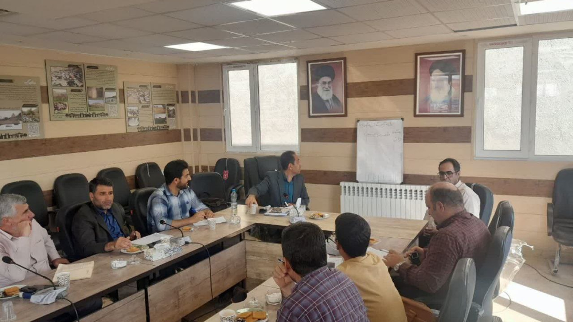 برگزاری کارگاه آموزشی با عنوان آیین نگارش و مکاتبات اداری ویژه دهیاران بخش خنجین شهرستان فراهان