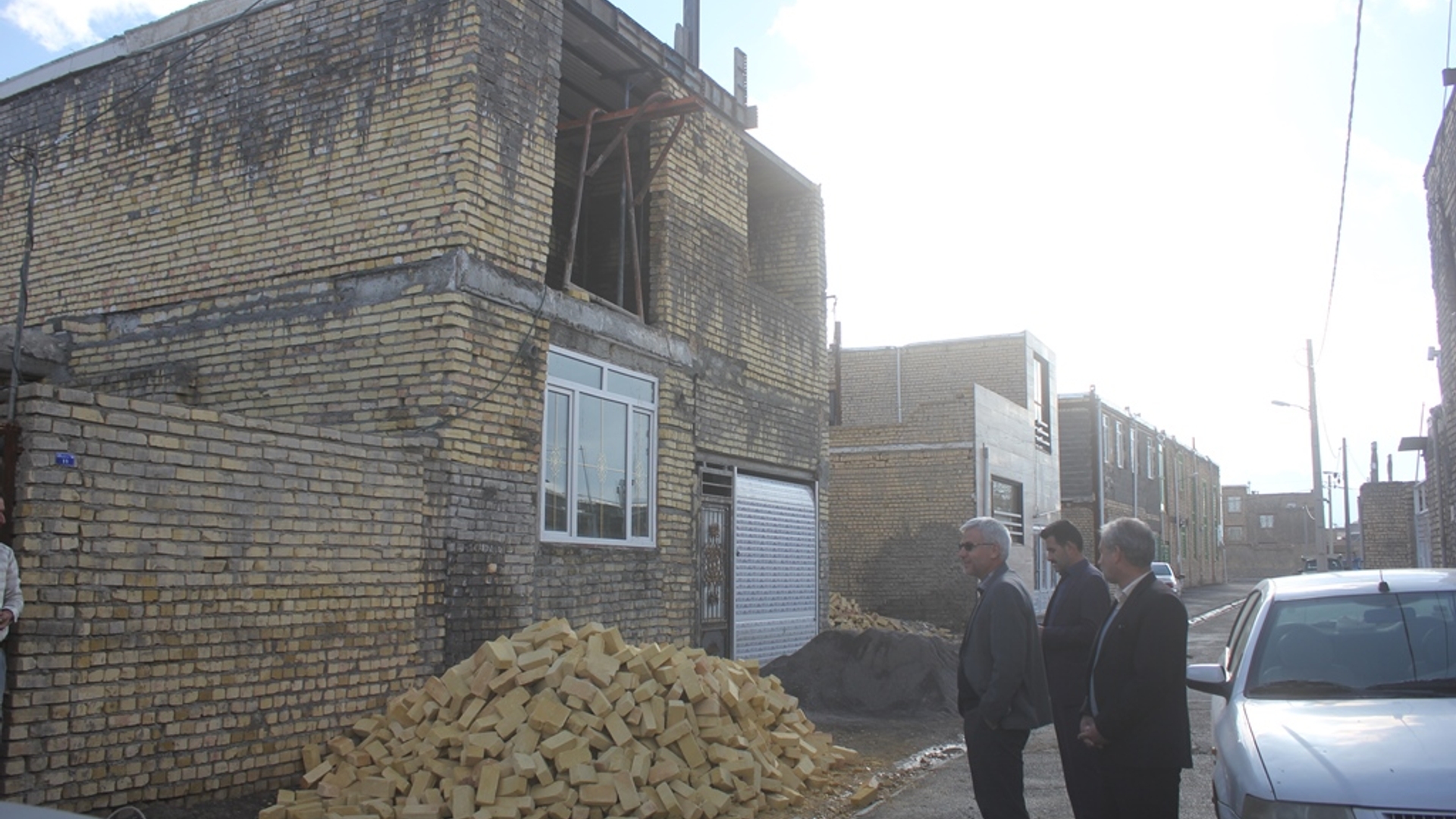 فرماندار از وضعیت ساخت و سازهای غیر مجاز در سطح شهر خمین بازدید کرد