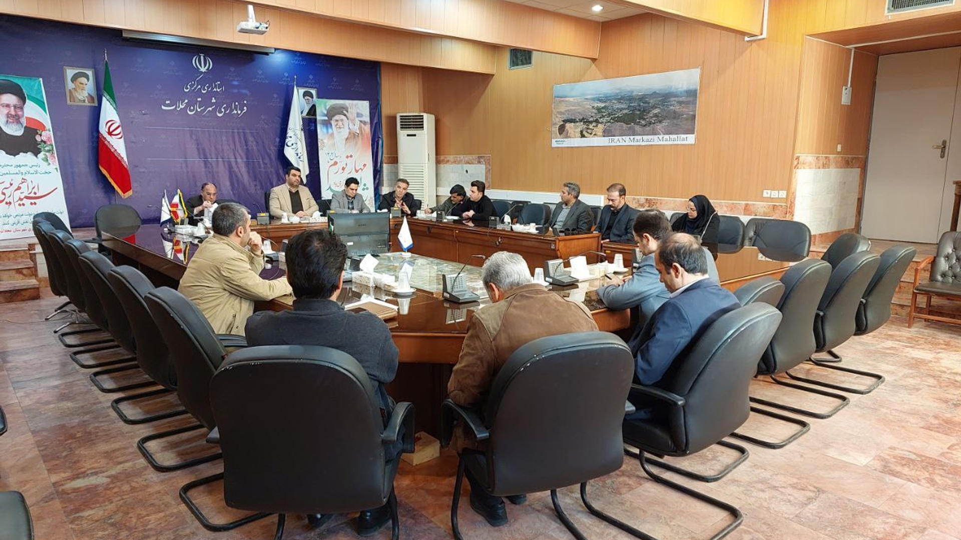 جلسه مشترک شورای ورزش همگانی و شورای ساماندهی امور جوانان شهرستان محلات برگزار شد.