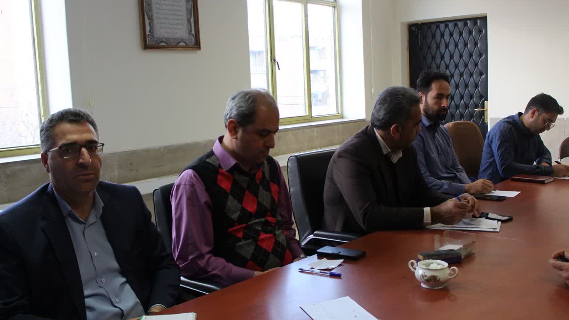 برگزاری جلسه بررسی عملکرد و هماهنگی برنامه های دفتر امور روستایی و شوراها #