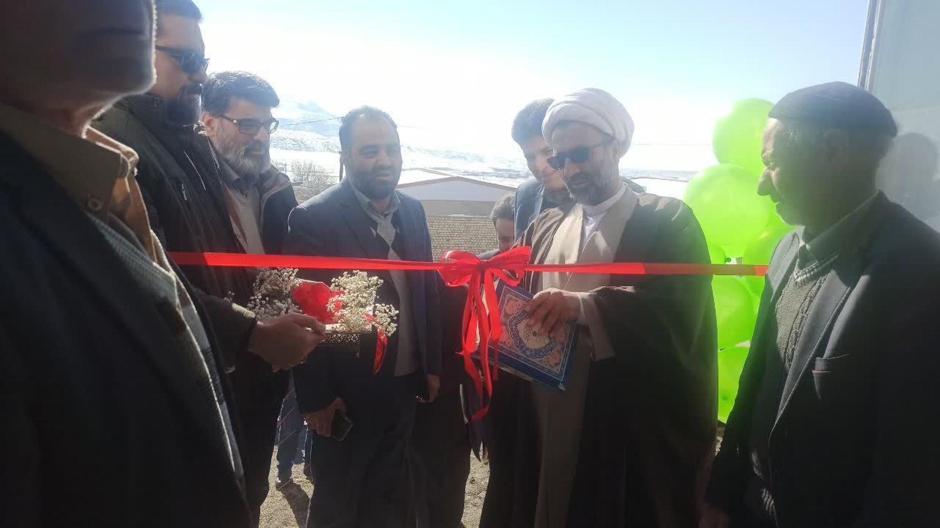 مراسم افتتاح و بهره برداری از سه پروژه عمرانی در روستای بزیجان برگزار شد.