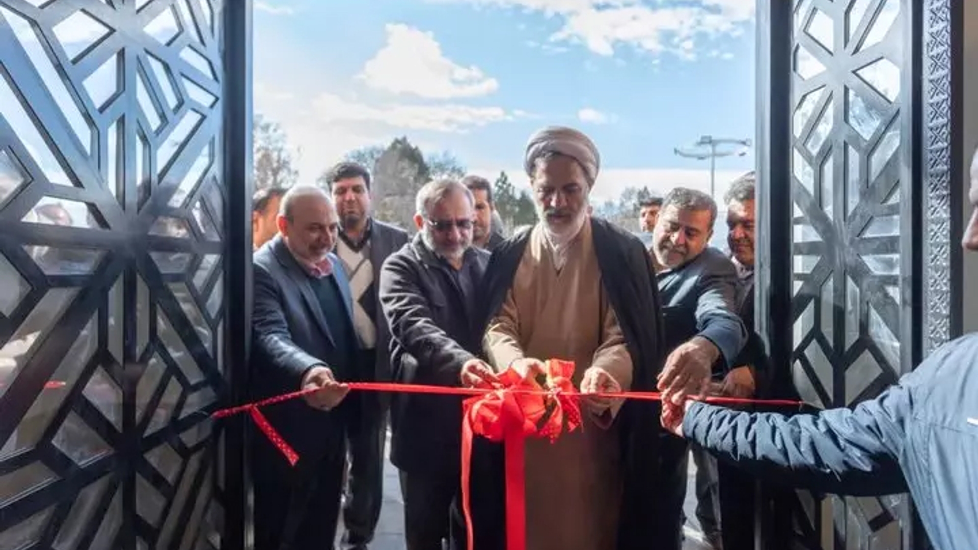 آزمایشگاه "کشت‌ِ بافت" در مرکز تحقیقات کشاورزی استان مرکزی افتتاح شد