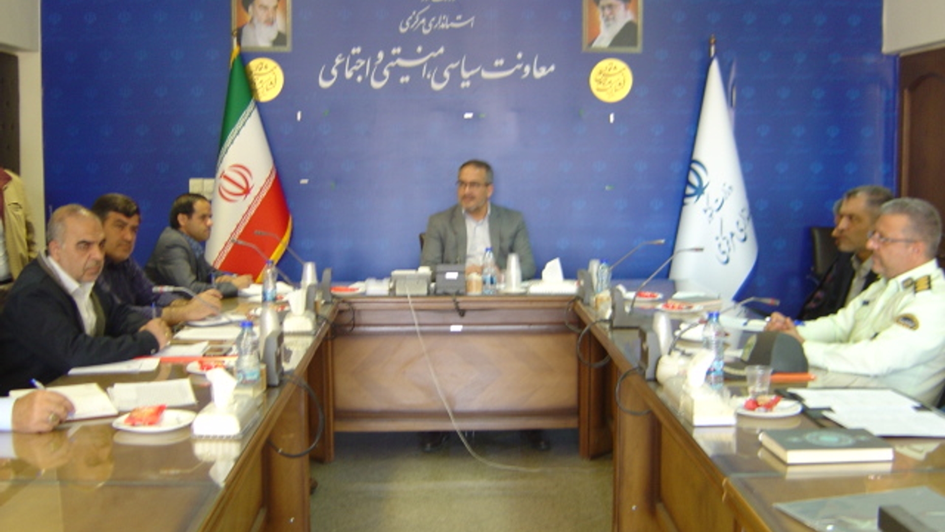 جلسه کمیسیون حفاظت از آزمون استاند ساعت 30-10 صبح روز شنبه مورخ 1-2-1403 به ریاست آقای رحیمی تبار سرپرست اداره کل امنیتی و انتظامی برگزار گردید.