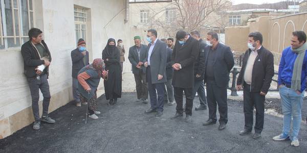 فرماندار از روستای سیان سفلی شهرستان خمین بازدید کرد