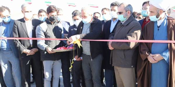 افتتاح واحد صنعتی حلال پویش در خنداب
