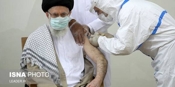 تاکید مقام معظم رهبری به استفاده از ماسک و زدن دور سوم واکسیناسیون کرونا