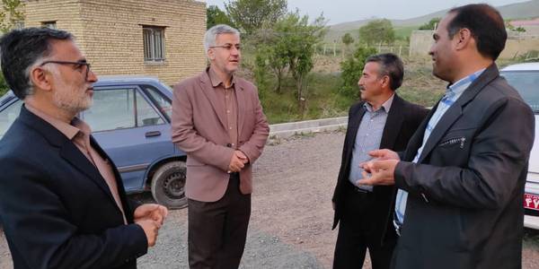 سرپرست فرمانداری از روستای مهرآباد شهرستان خمین بازدید کرد
