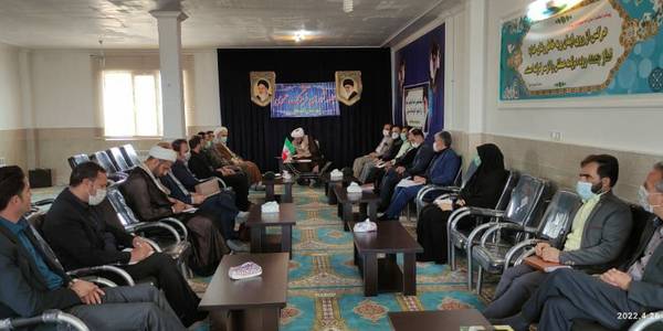 اولین جلسه شورای فرهنگ عمومی شهرستان در سال جاری به ریاست امام جمعه کمیجان برگزار گردید: