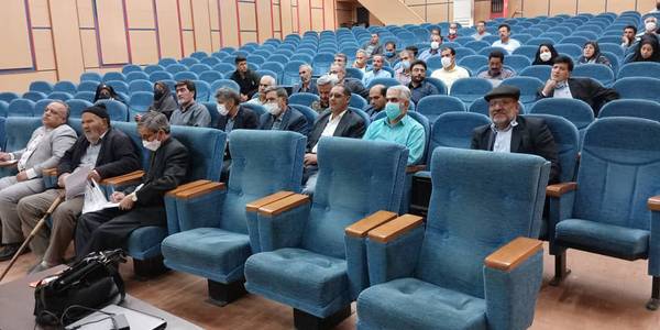 کلاس آموزش قوانین و مقررات شوراها در بخش مرکزی خمین برگزار گردید.