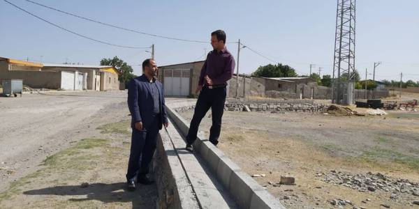 بررسی آخرین وضعیت پروژه های در دست اقدام در روستاهای تابعه بخش مرکزی آشتیان