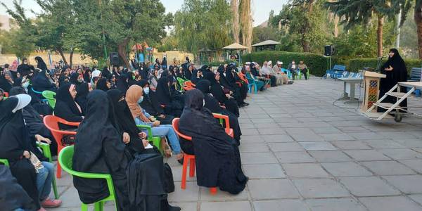 جمع بزرگ بانوان تفرشی به مناسبت روز ملی عفاف و حجاب