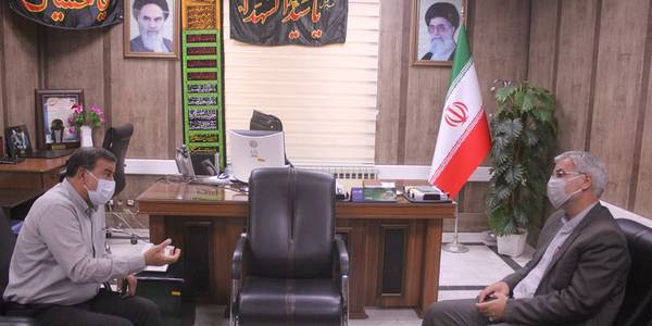نشست رئیس مرکز تحقیقات ، آموزش کشاورزی و منابع طبیعی استان با فرماندار شهرستان خمین