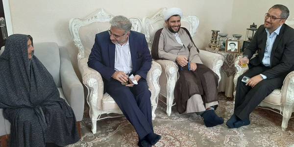 دیدار وزیر محترم تعاون، کار و رفاه اجتماعی با خانواده شهید والامقام محمد حسنی