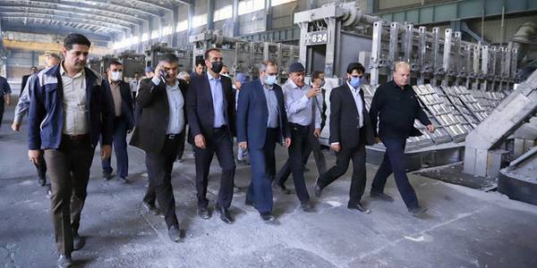 رفع مشکلات شرکت آلومینیوم ایران از برنامه‌های اولویت دار استانداری مرکزی است