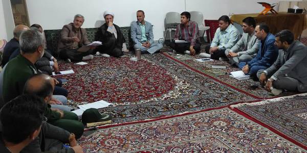 جلسه بررسی مسائل و مشکلات محله شاهین خمین برگزار شد