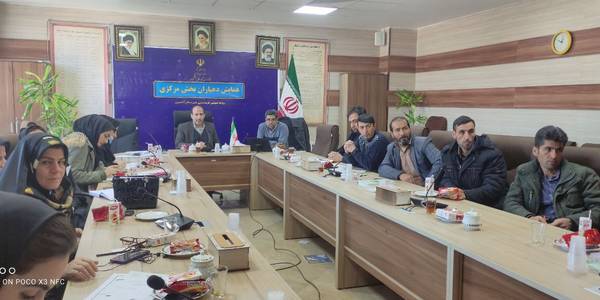 برگزاری هفتاد و یکمین کارگاه آموزشی ویژه دهیاران بخش مرکزی شهرستان آشتیان