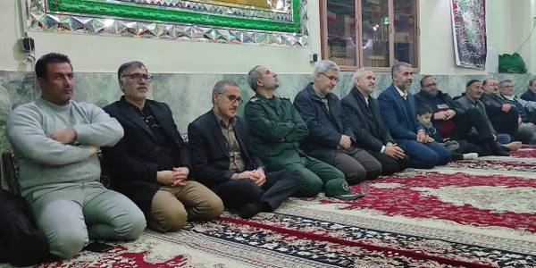 مراسم جشن انقلاب در مسجد النبی (ص) روستای خشتیجان خمین برگزار شد