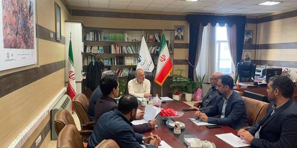 جلسه بررسی مسائل و مشکلات عمرانی طرح های گازرسانی استان