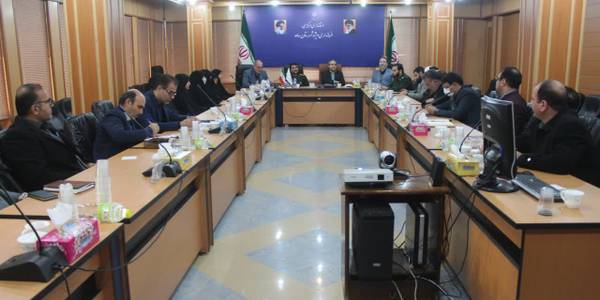 نشست صمیمی گروه های جهادی با معاون استاندار و فرماندار ویژه شهرستان ساوه