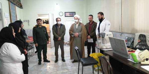 بازدید از روند خدمت رسانی گروه جهادی دانشگاه علوم پزشکی تهران به مردم ساوه