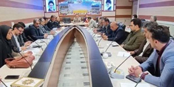 جلسه شورای ترافیک در محل فرمانداری شهرستان شازند برگزار شد .