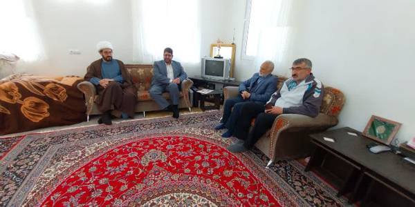 بازدید از پدر شهید محمد صابری در روستای کهک