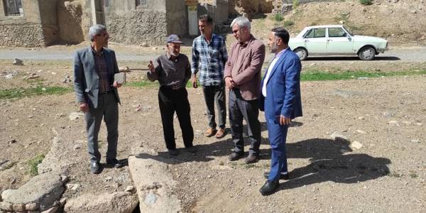 جلسه بررسی مسائل و مشکلات روستاهای دهستان خرمدشت شهرستان خمین بازدید کرد.