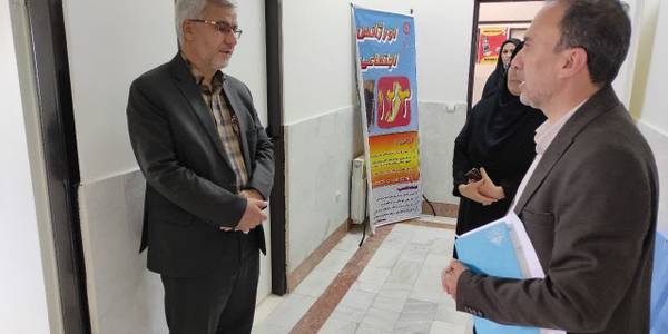 فرماندار از مرکز اورژانس اجتماعی خمین بازدید کرد
