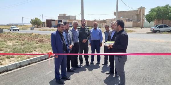 افتتاح پروژه اجرای جدول، زیرسازی و آسفالت معابر روستای بربر