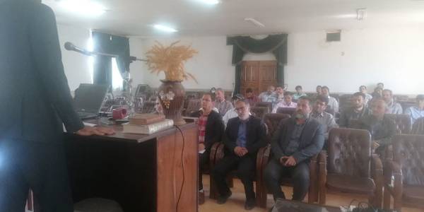 برگزاری کارگاه آموزشی با عنوان دوره های مشارکتی ویژه دهیاران بخش مرکزی شهرستان خمین