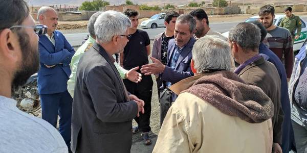 فرماندار و معاون مدیر کل راه وشهرسازی استان از پروژه محور خمین – الیگودرز بازدید کردند