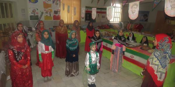 افتتاحیه نمایشگاه توانمندی‌ها مشاغل و کسب و کار خانگی در حوزه بانوان