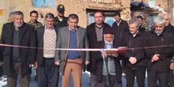 افتتاح پروژه سنگ فرش و جدول گذاری معابر روستای ازبیزان